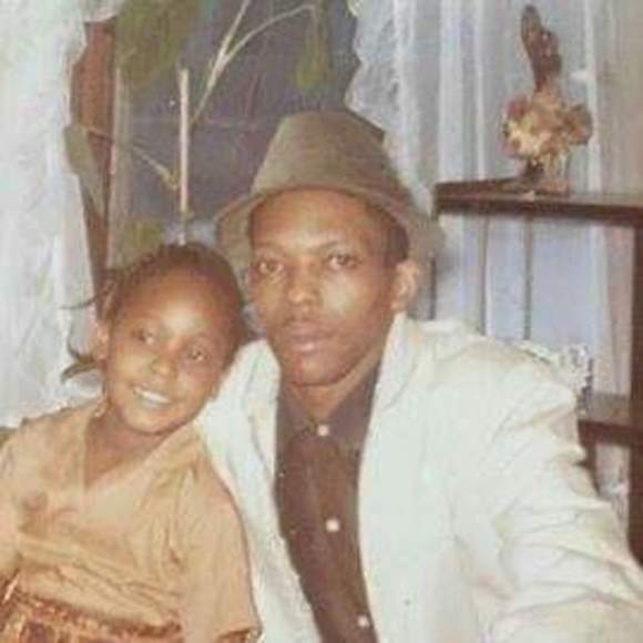 Meet your Posher, Cassandra - Picture 1 of 1